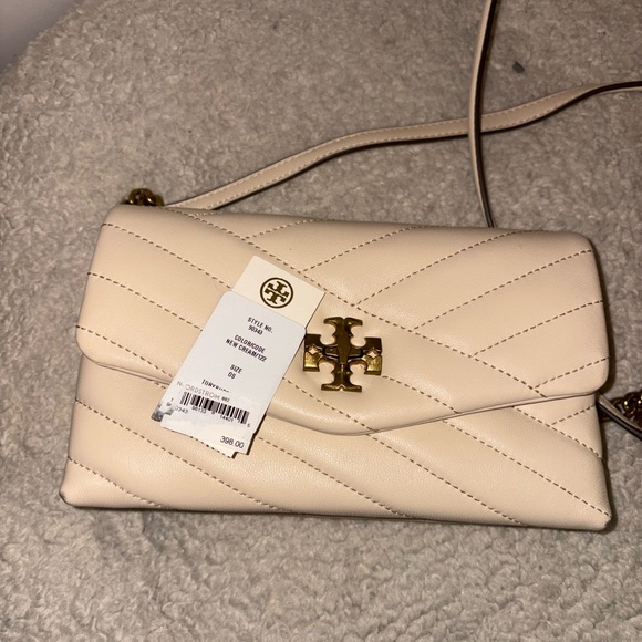 Tory Burch kira chevron chain wallet color - cream 90343 - Picture 15 of 16